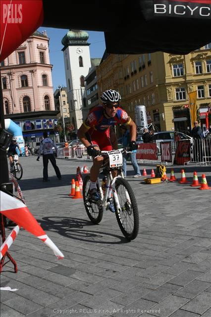 Honza vyr�� do kvalifikace